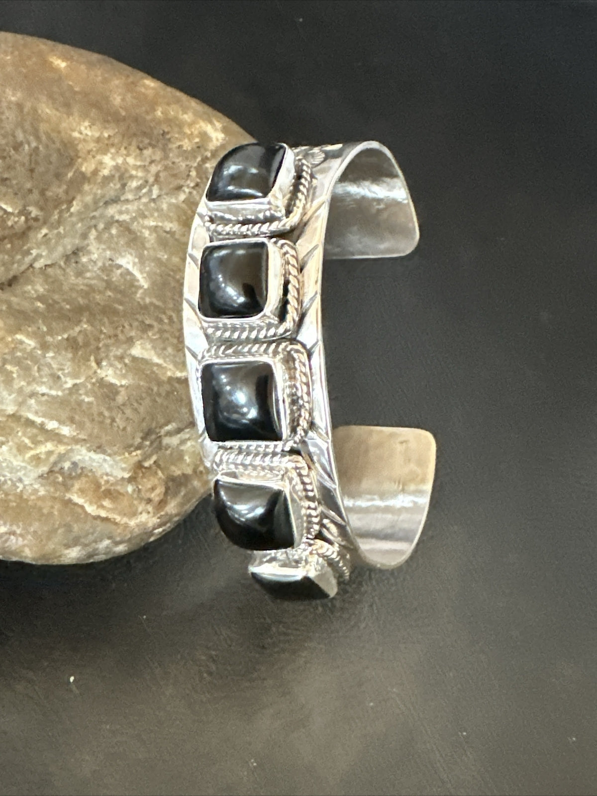 Native Mens Navajo Sterling Silver Black Onyx Cuff Bracelet 5 Stone 18020