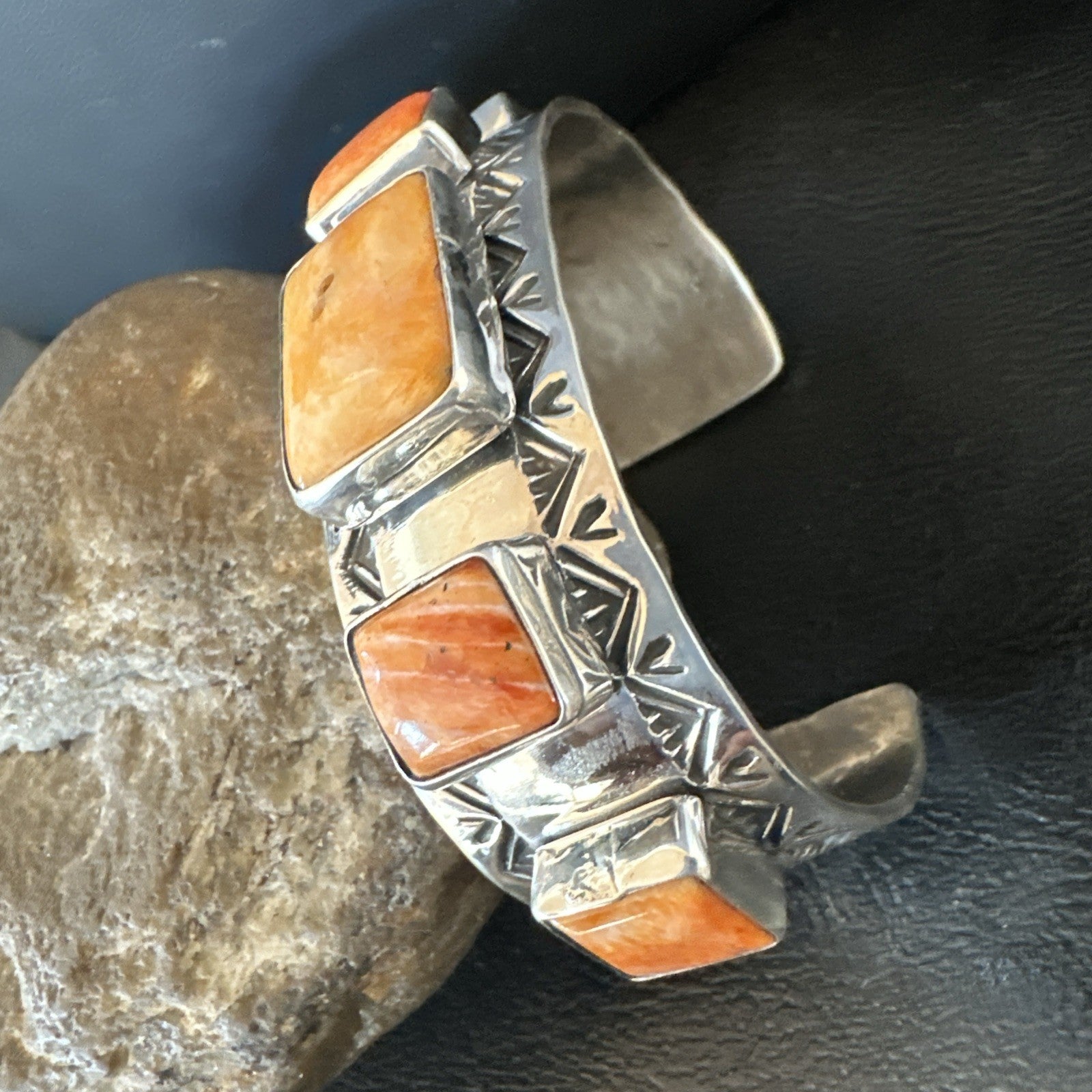 Orange Spiny Oyster 5 Stone Row Sterling Silver Navajo Cuff Bracelet 7.7" 19478