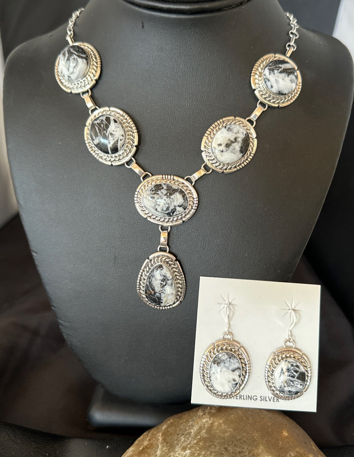 Women White Buffalo Turquoise Necklace Earrings Sterling Silver 19” 18605