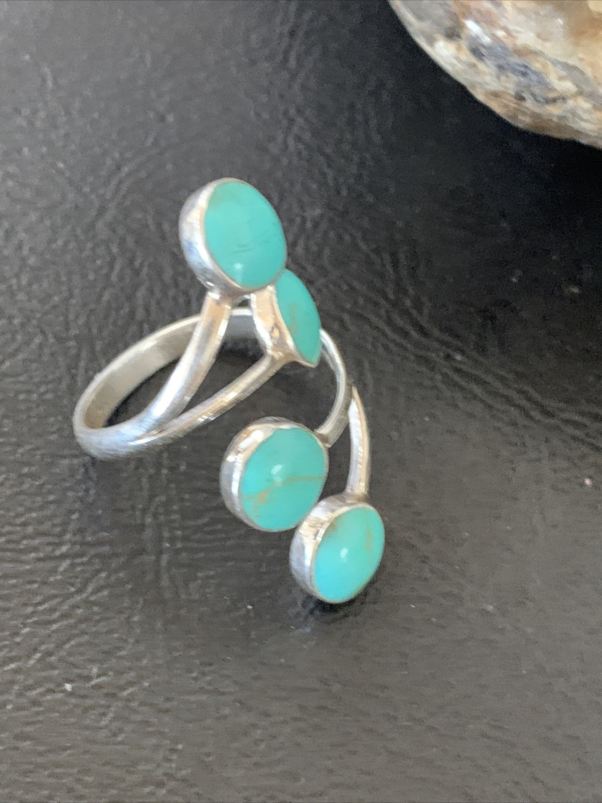 Blue Kingman Turquoise Southwestern Sterling Silver Ring Size 6 19460