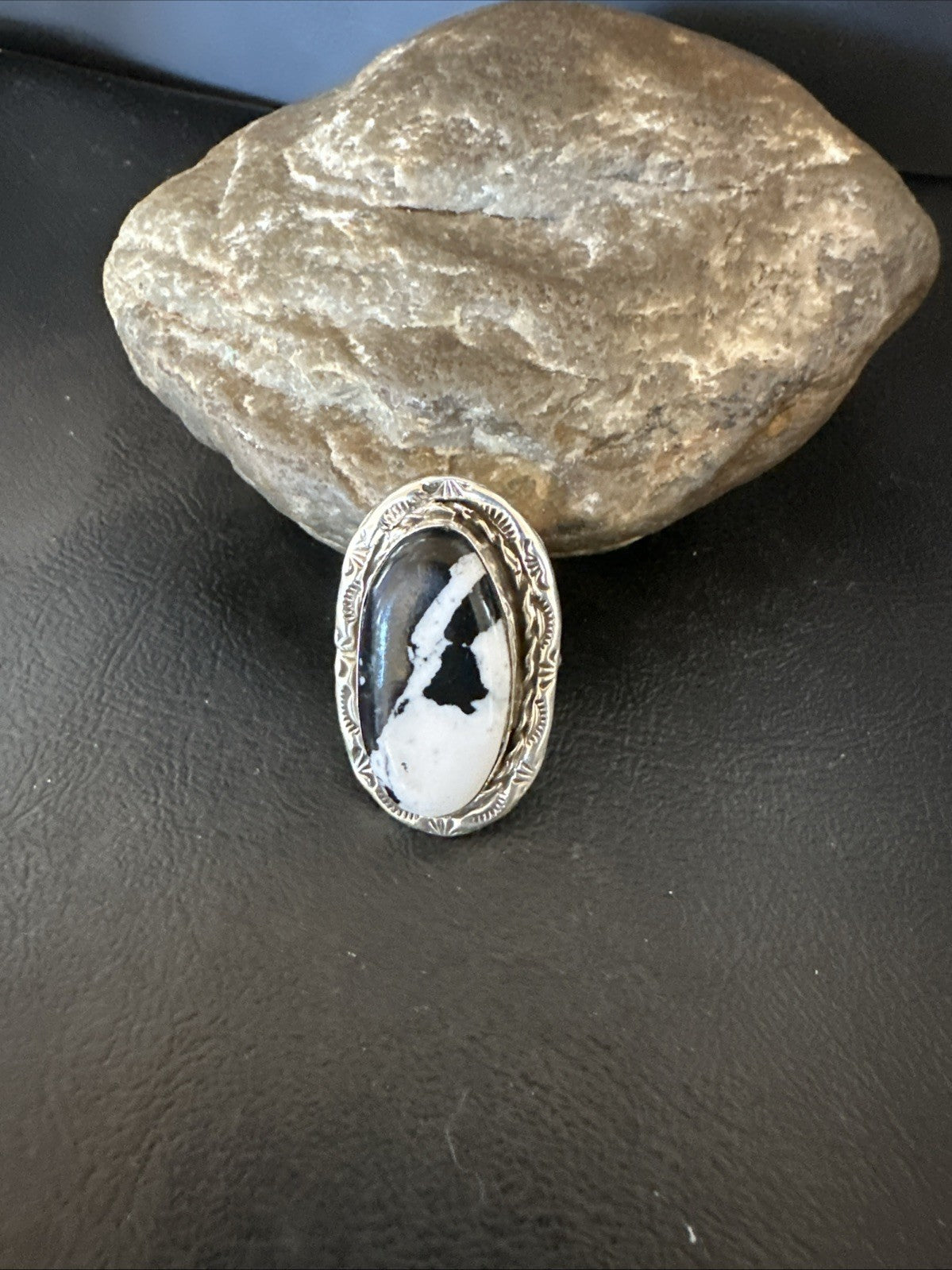 Black White Buffalo Turquoise Navajo Sterling Silver Ring Size 9 19808