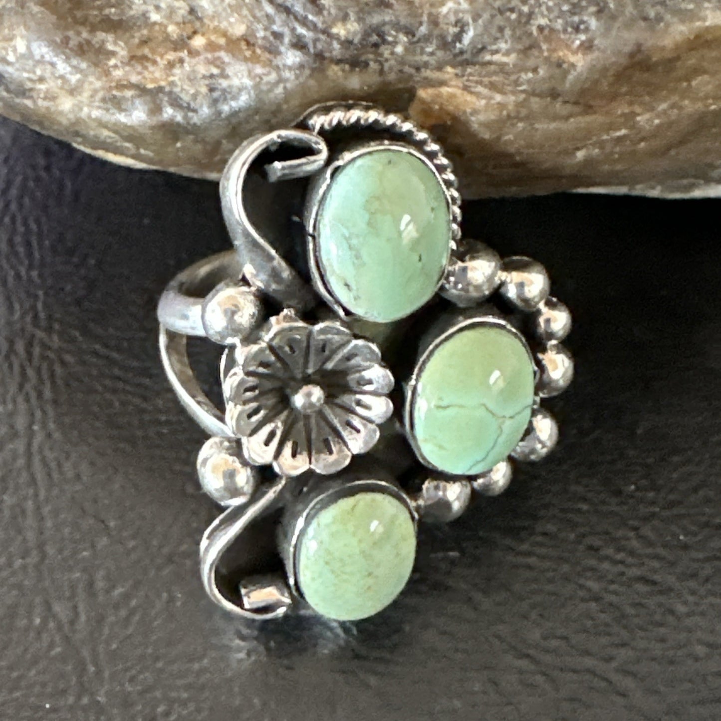 Yazzie Ring Green Turquoise Navajo Sterling Silver Cluster Size 8.5 19231