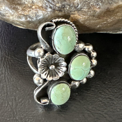 Yazzie Ring Green Turquoise Navajo Sterling Silver Cluster Size 8.5 19231