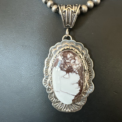 Wild Horse Turquoise Pendant Sterling Silver Beads Necklace 18026