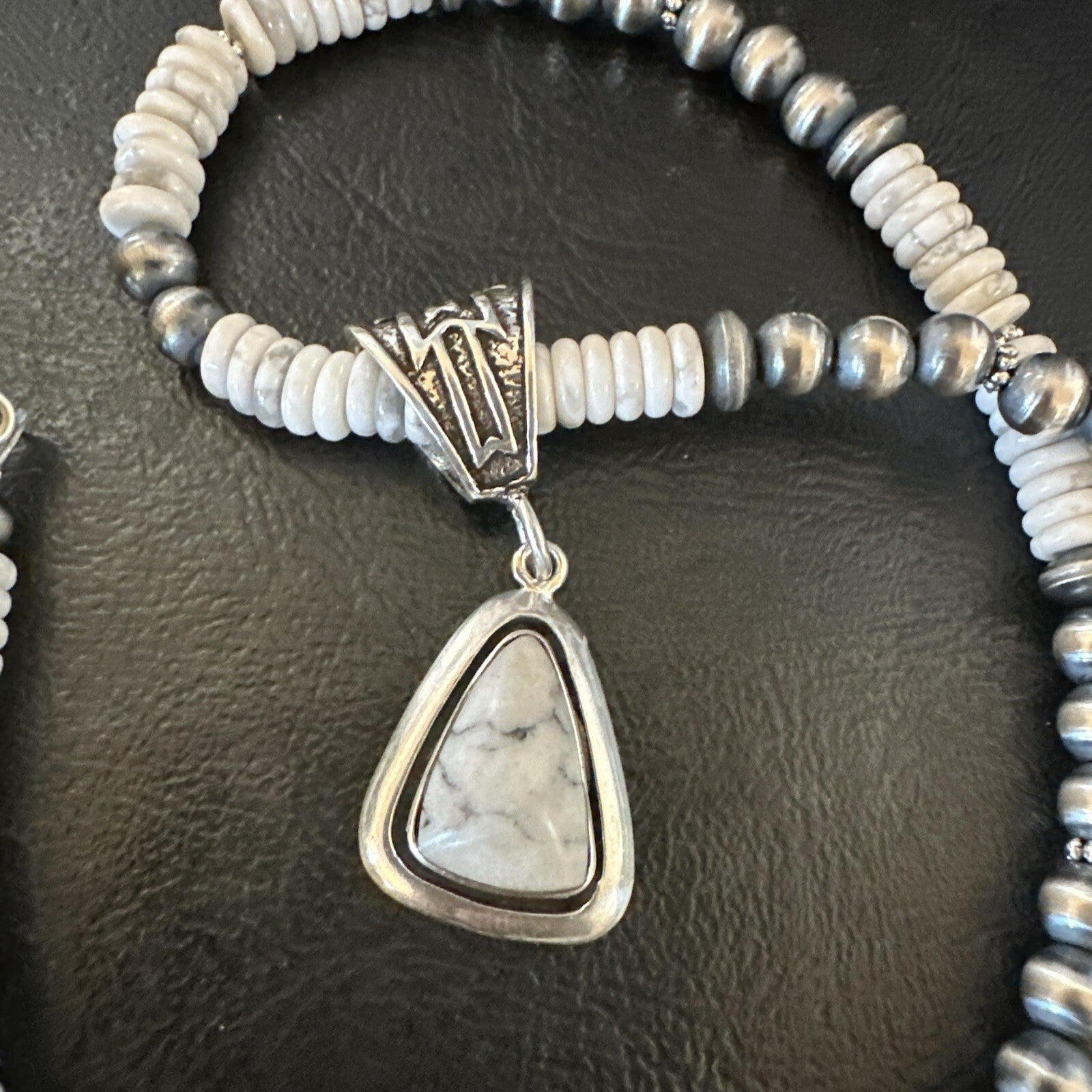 White Buffalo Turquoise Pendant Navajo Pearls Sterling Silver Necklace 22" 18260