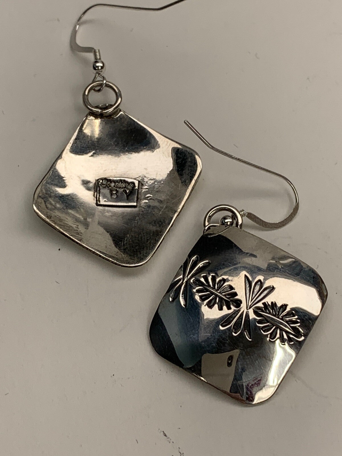 Native American Indian Navajo Stamped Sterling Silver Earrings 19756