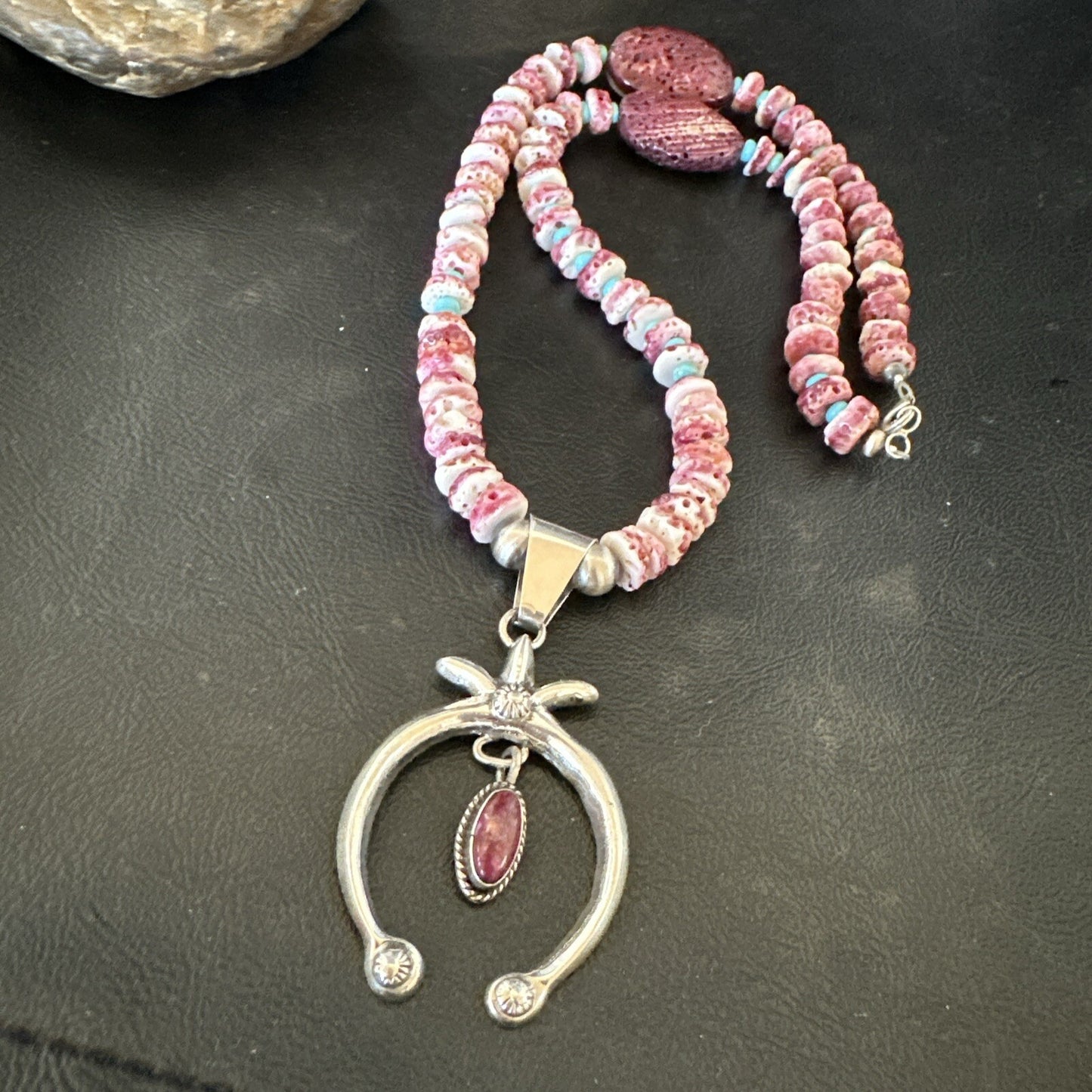 Purple Spiny Oyster Naja Pendant Turquoise Navajo Sterling Silver Necklace 17871