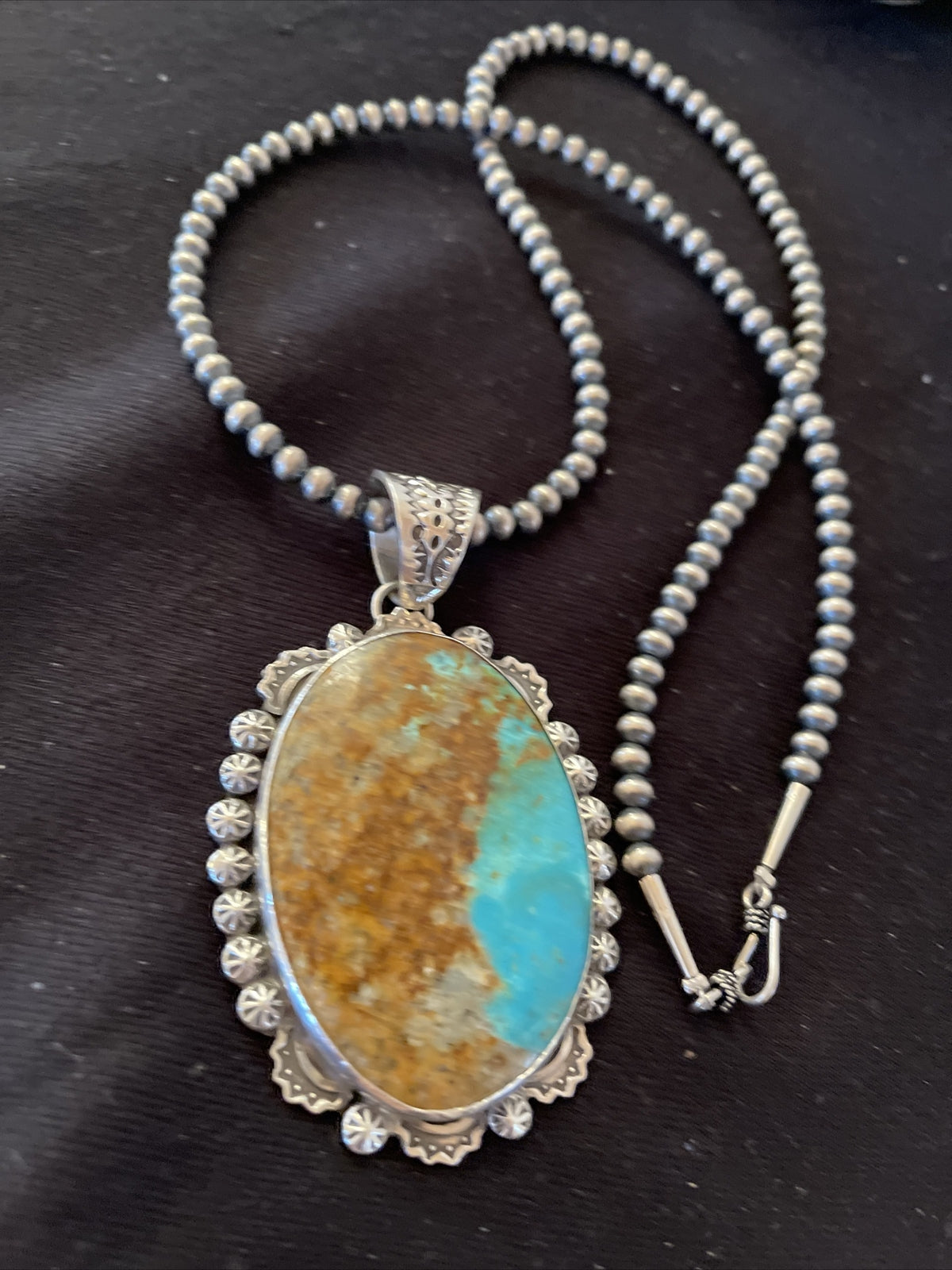 Blue Kingman Turquoise Pendant Navajo Pearls Sterling Silver Necklace 01310