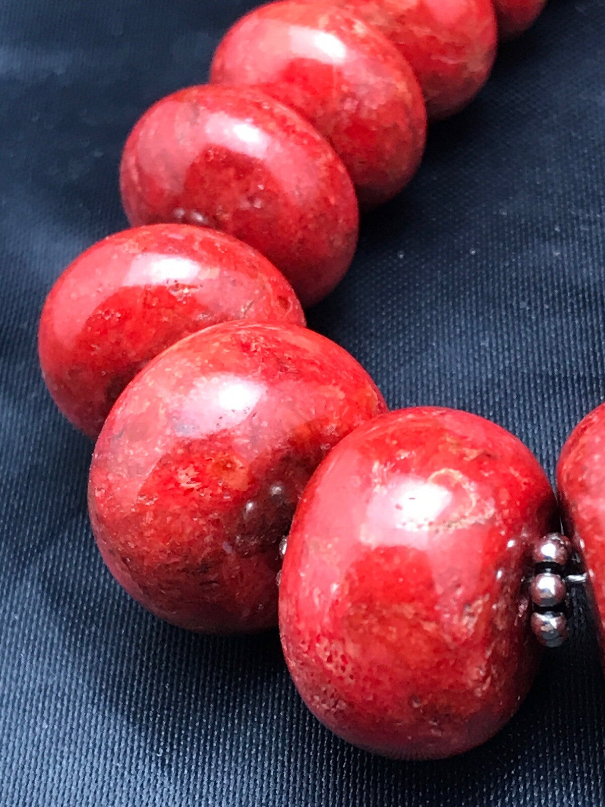 Apple Sponge Coral Graduated Bead Navajo Sterling Silver Necklace 4558