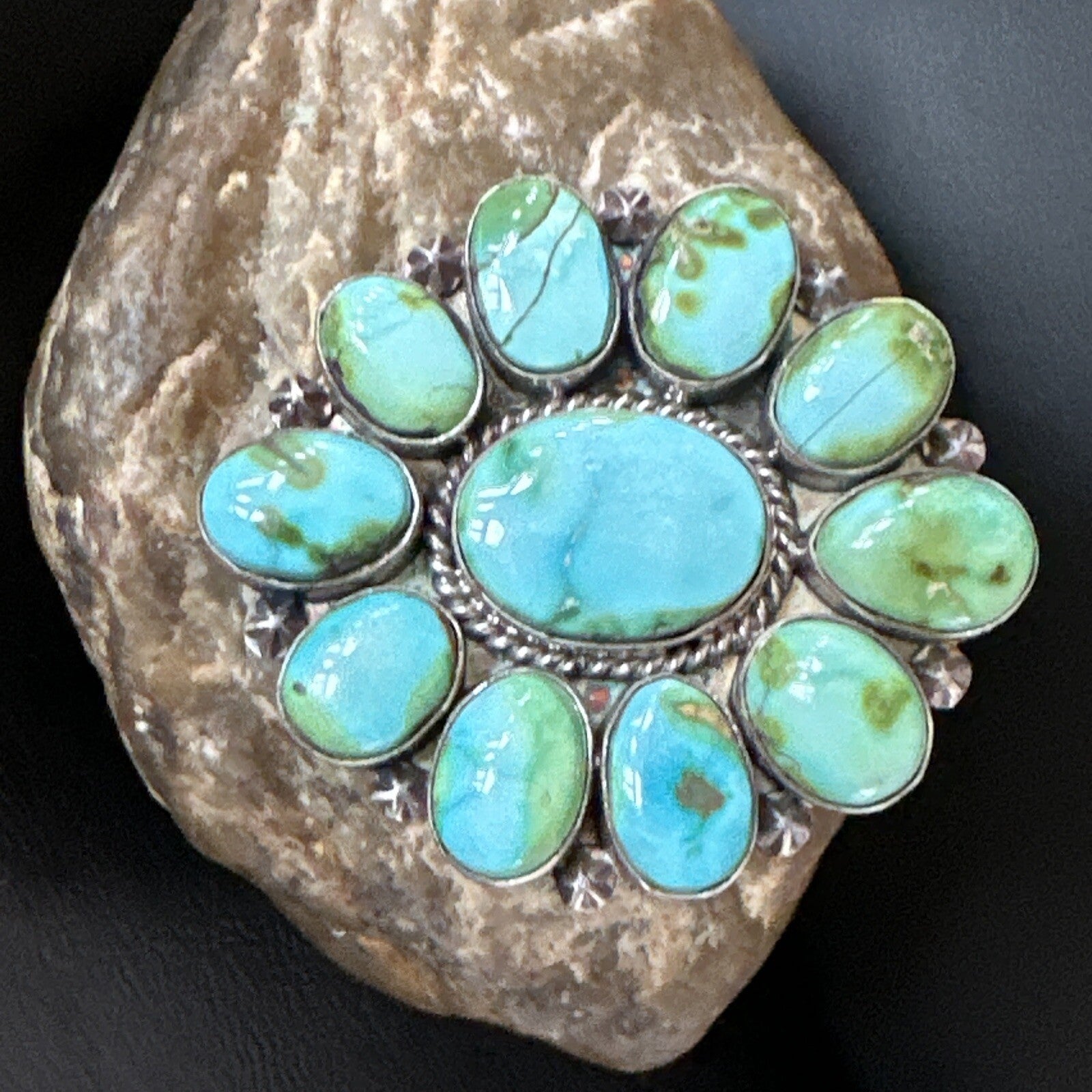 Sonoran Gold Green Turquoise Navajo Sterling Silver Cluster Ring Size 11 16033N