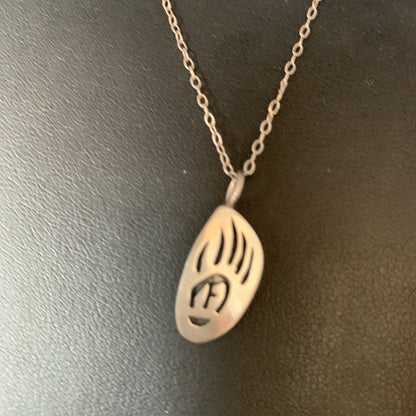 BearPaw Pendant Navajo Sterling Silver Chain Necklace 16" 13691