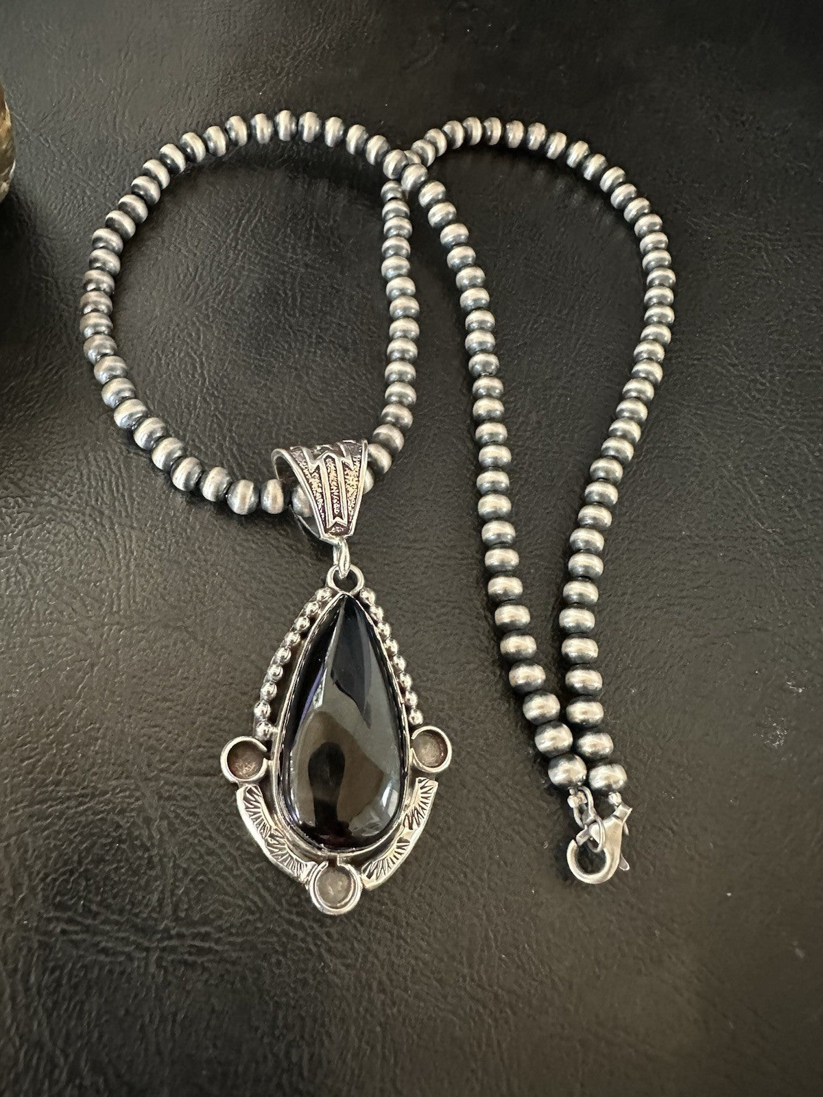 Black Onyx Pendant Navajo Pearls Sterling Silver Necklace 19385