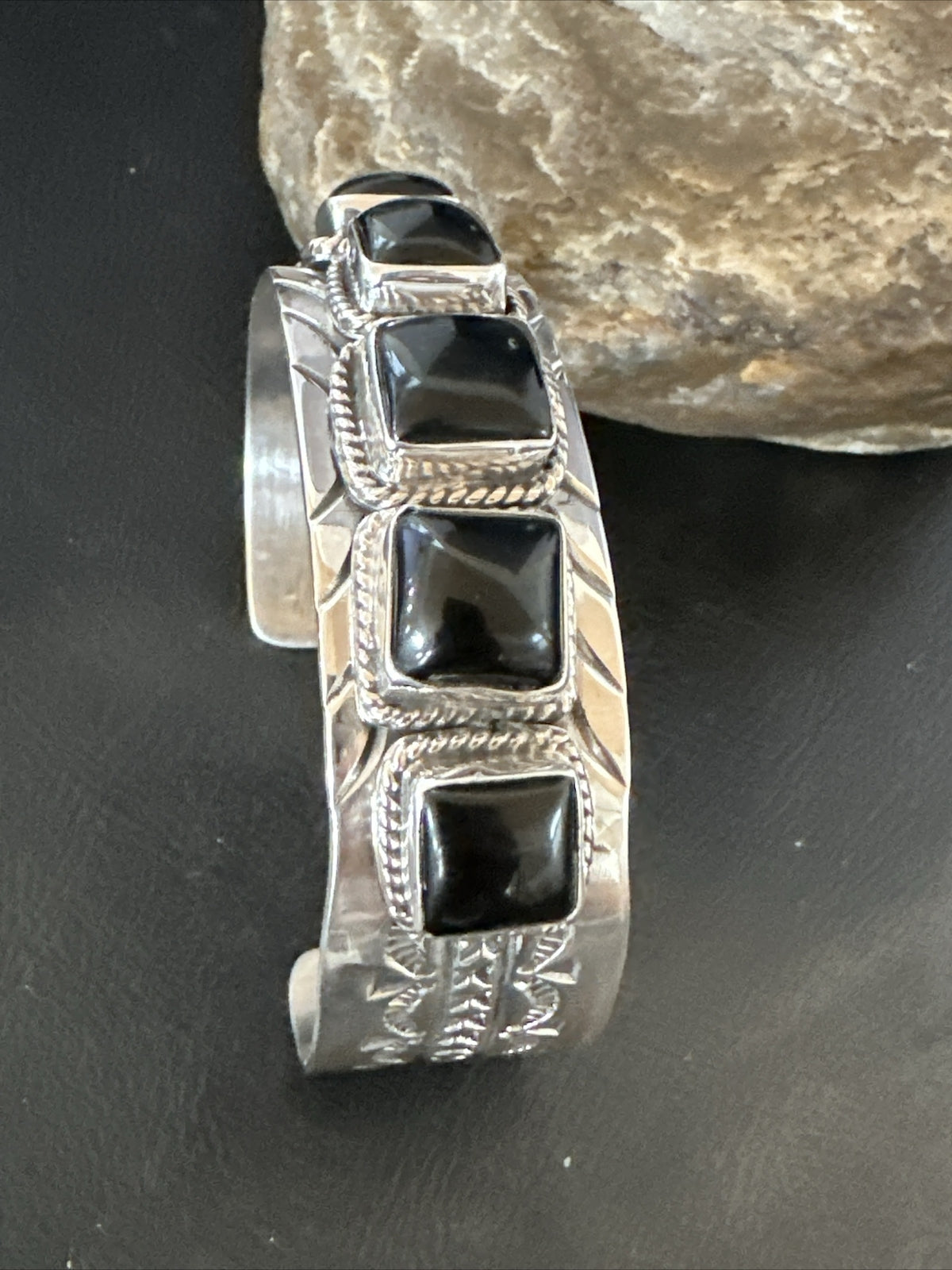 Native Mens Navajo Sterling Silver Black Onyx Cuff Bracelet 5 Stone 18020