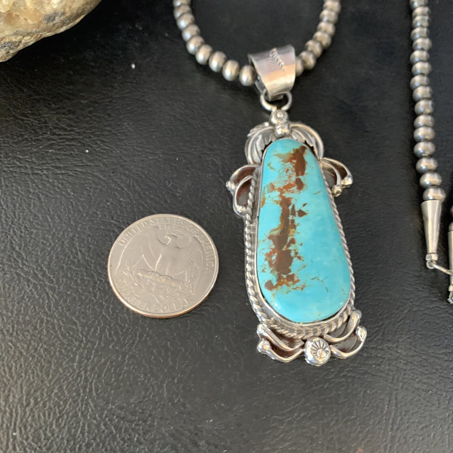 Men Blue Kingman Turquoise Pendant Navajo Pearls Sterling Silver Necklace 14204N