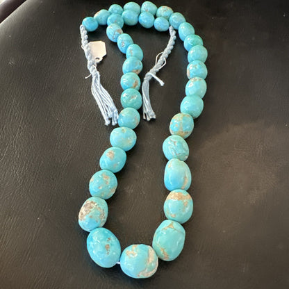Authentic Blue Sleeping Beauty Graduated Turquoise Nugget Strand 19” 18590