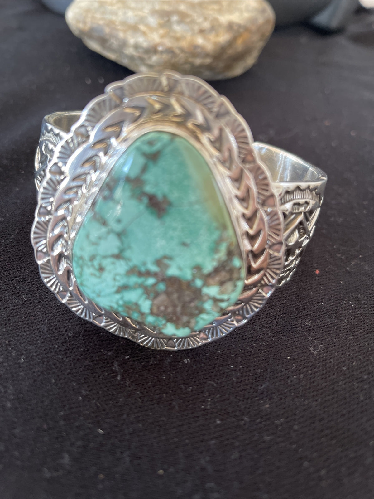 Mens Kingman Turquoise Navajo Sterling Silver Cuff Bracelet 01288