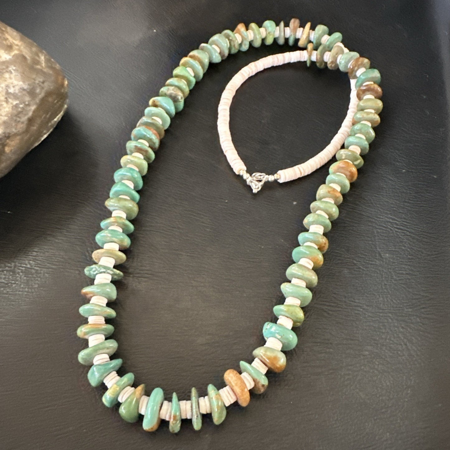 Green Royston Turquoise Shell Santo Domingo Sterling Silver Necklace 27” 19680