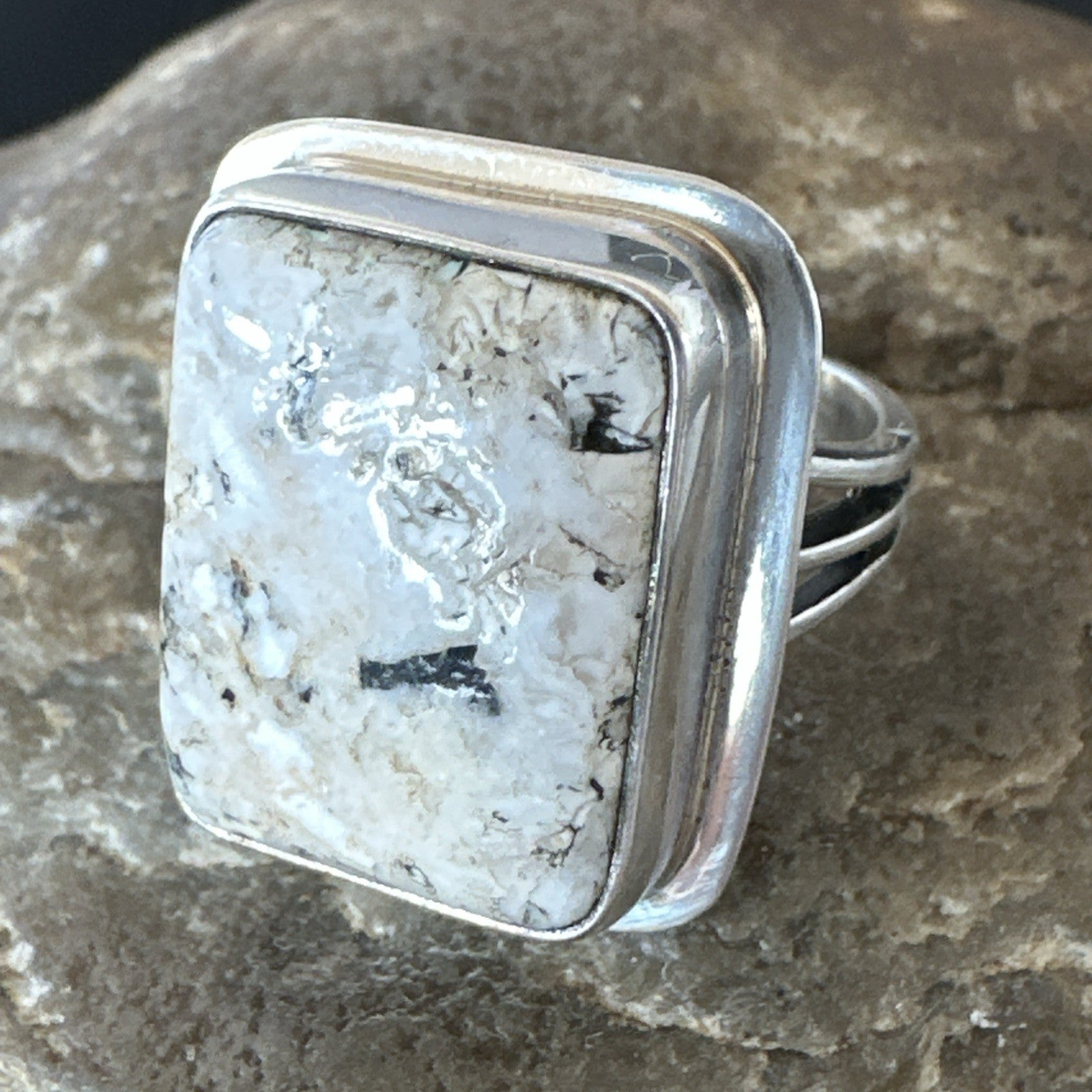 Navajo Sterling Silver White Buffalo Turquoise Ring Size 8.5 19307