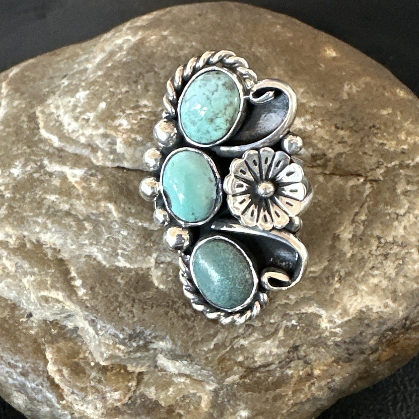 Yazzie Ring Green Turquoise Navajo Sterling Silver Cluster Size 8.5 19233