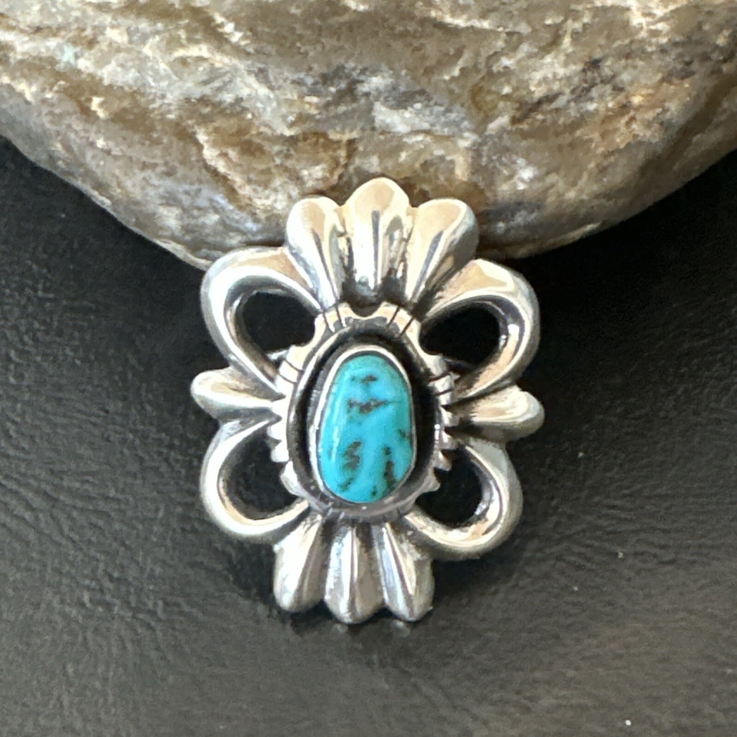 Blue Kingman Turquoise Native American Navajo Sterling Silver Ring Size 7 18573