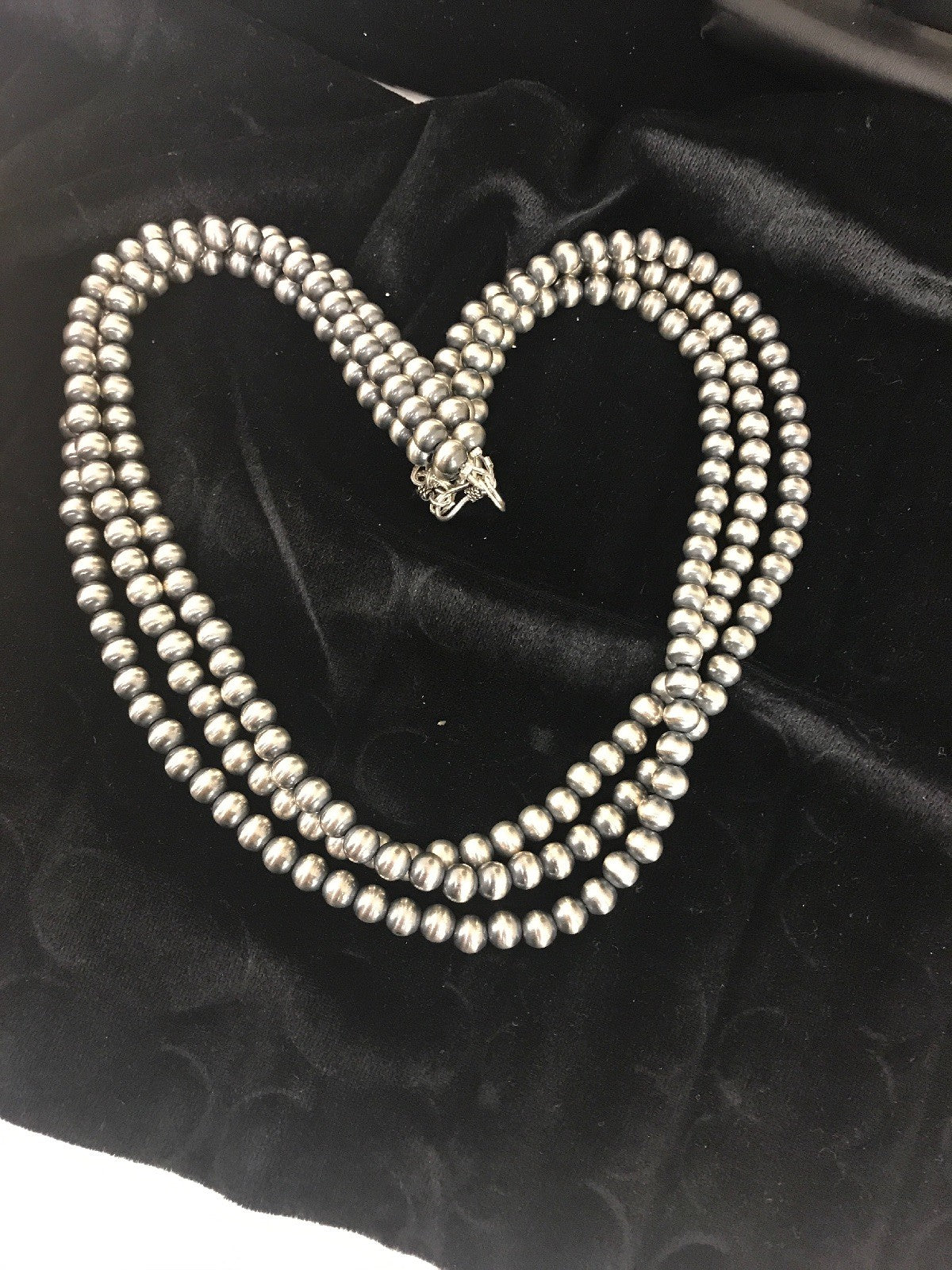 Native American Sterling Silver Navajo Pearls 7 mm Necklace 21” 3 Strand