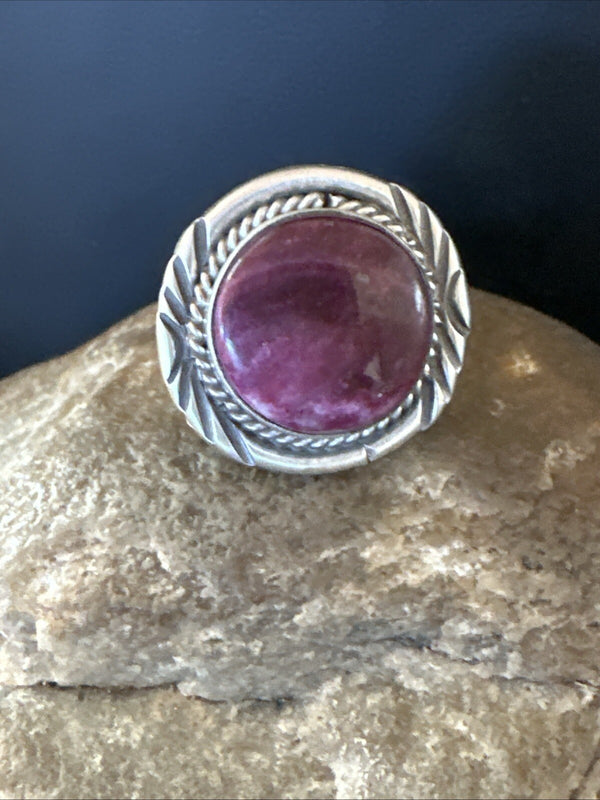 Women's Purple Spiny Oyster Navajo Ring Size 8 | Sterling Silver | Authentic Native American Handmade | 18585