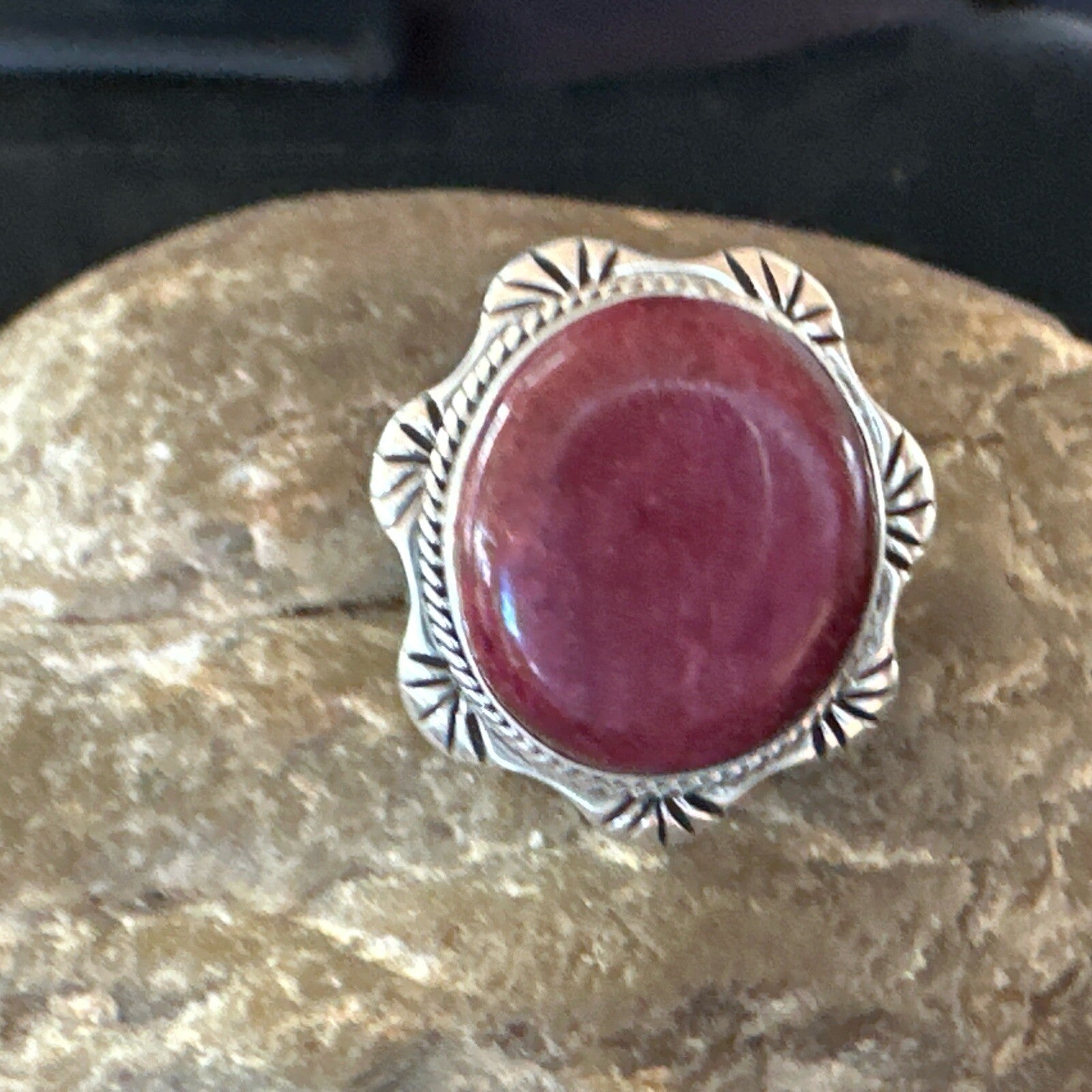 Womens Purple Spiny Oyster Navajo Sterling Silver Ring Size 6 18626