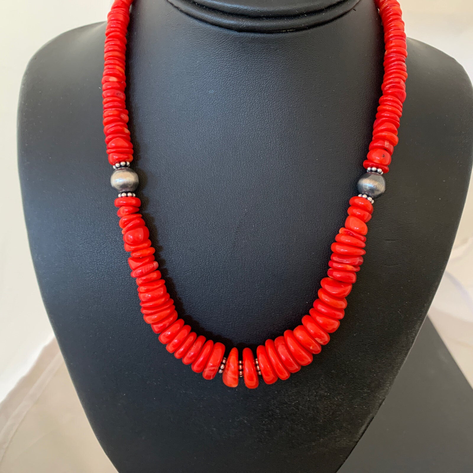 Red Coral Graduated Navajo Pearls Sterling Silver Bead Necklace 18" 01950