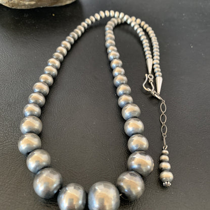 Native Navajo Pearls Grad Sterling Silver Round Seamless Bead Necklace 24”