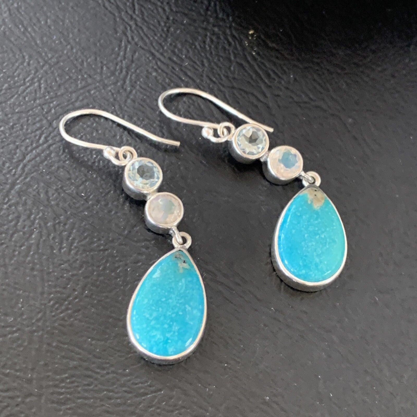 Womens Blue Kingman Turquoise Navajo Sterling Silver Earrings 12035