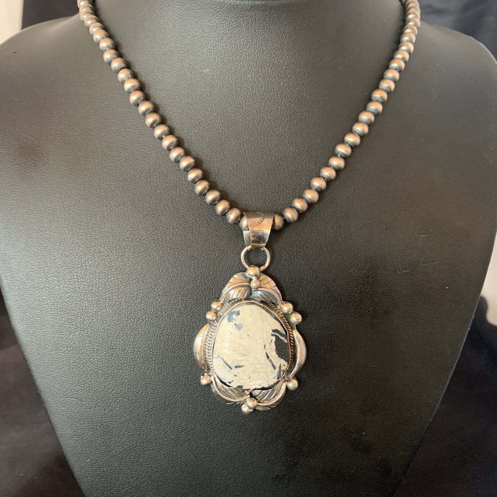 Men White Buffalo Turquoise Pendant Sterling Silver Beads Necklace 12670N