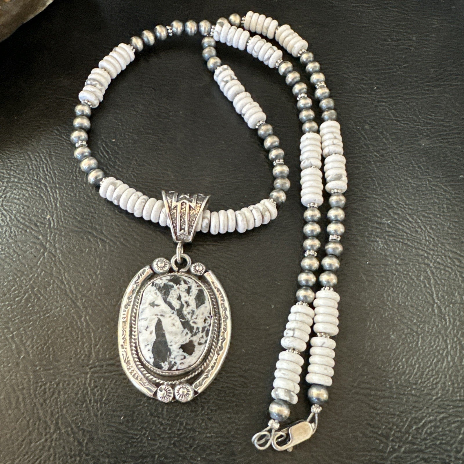 White Buffalo Turquoise Pendant Navajo Pearls Sterling Silver Necklace 20” 19499
