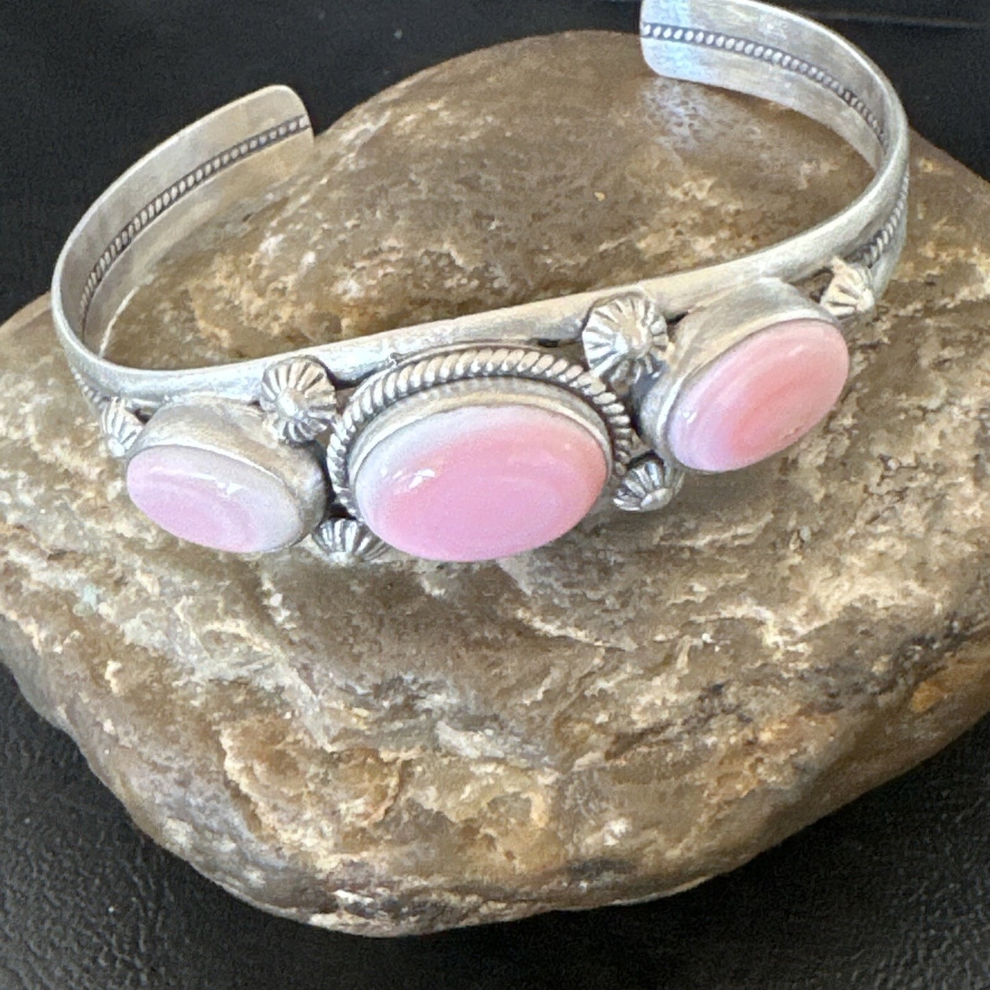 Navajo Pink Conch 3 Stone Sterling Silver Cuff Bracelet 18852