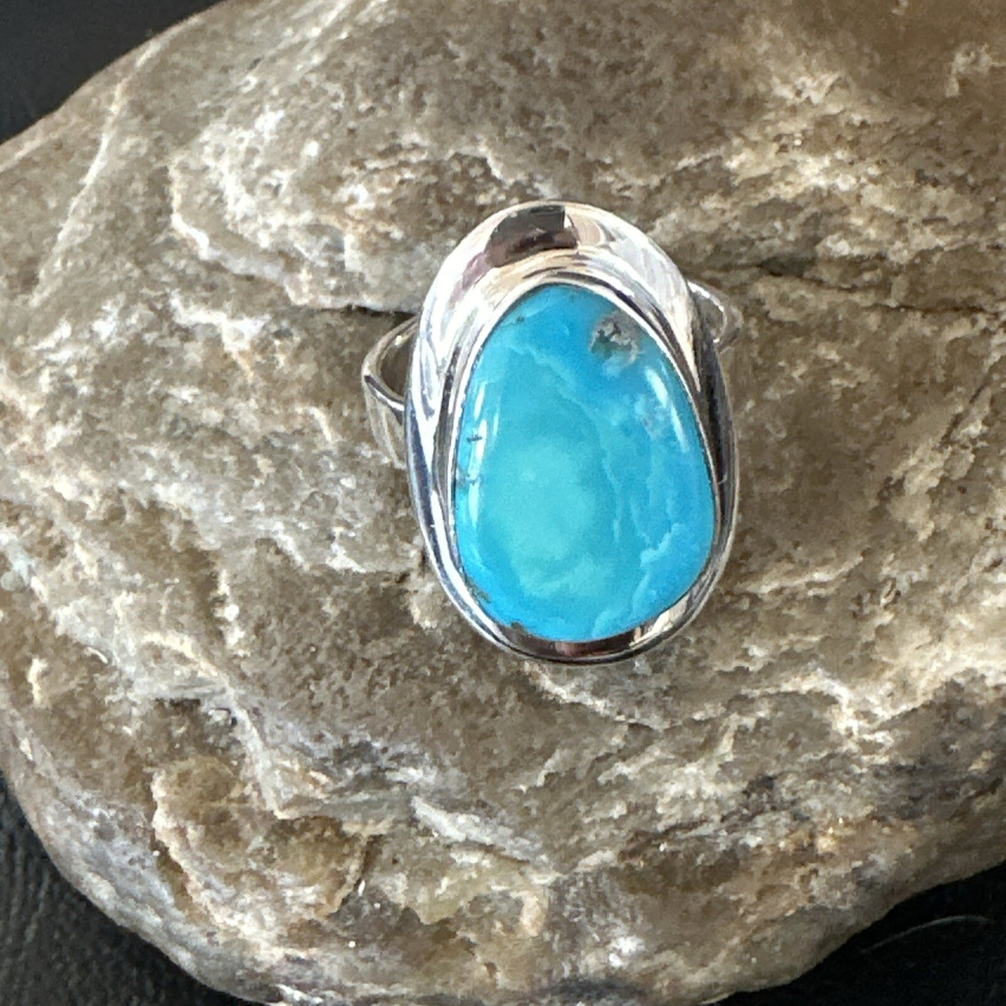 WoMens Sterling Silver Robin Egg Blue Kingman Turquoise Ring Size 9 17733