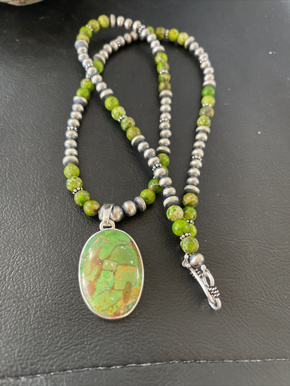 Women Green Mohave Turquoise Pendant Sterling Silver Beads Necklace 10311