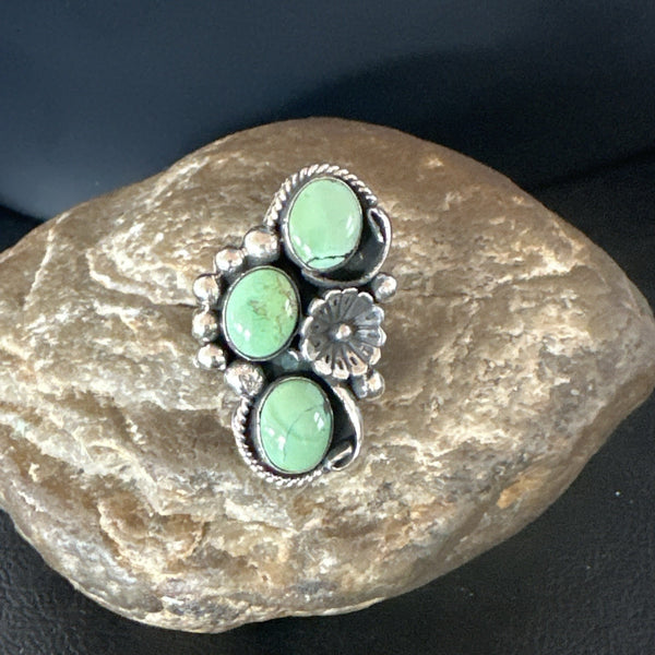 Yazzie Ring Green Turquoise Navajo Cluster Size 8.5 | Sterling Silver | Authentic Native American Handmade | 19211