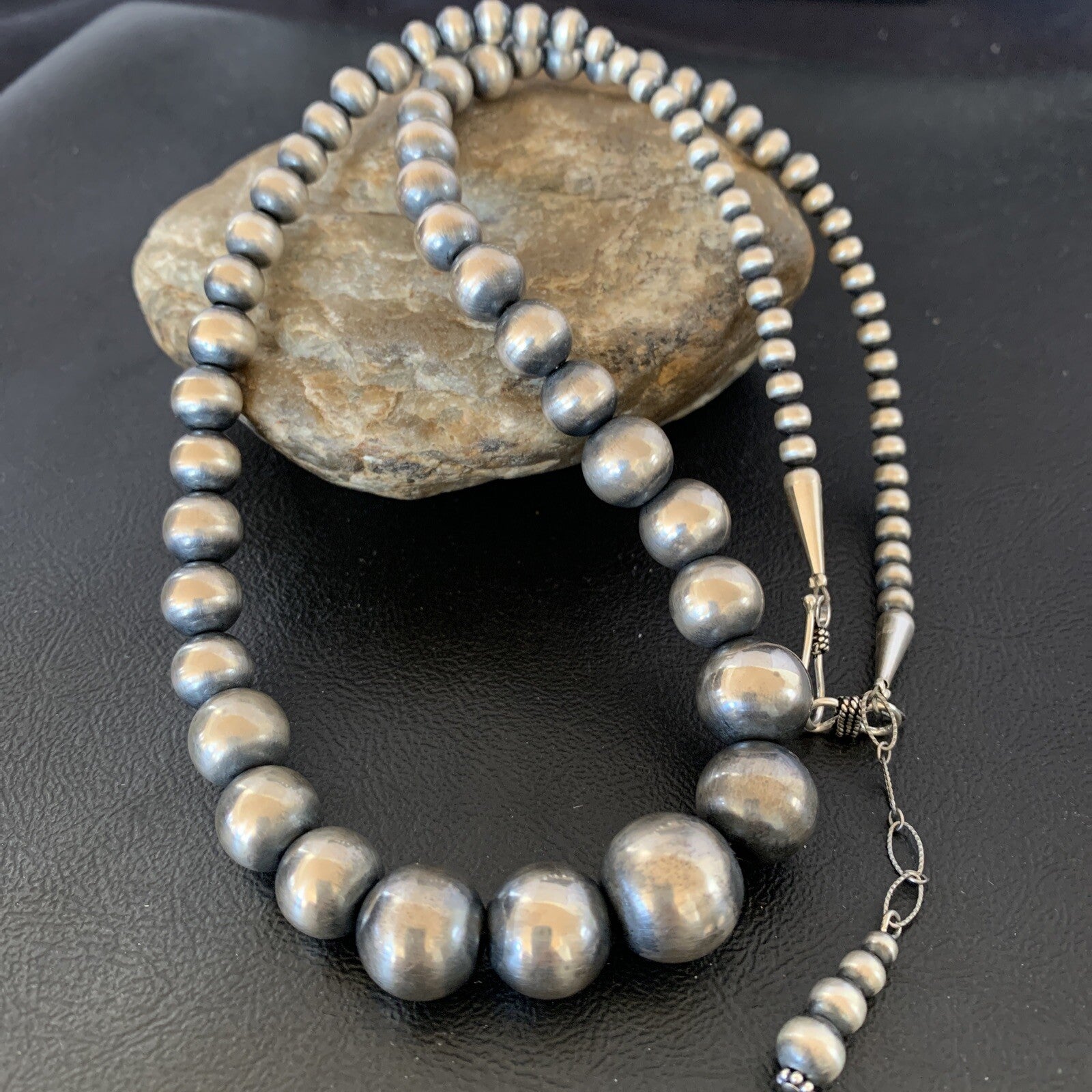 Native Navajo Pearls Grad Sterling Silver Round Seamless Bead Necklace 24”