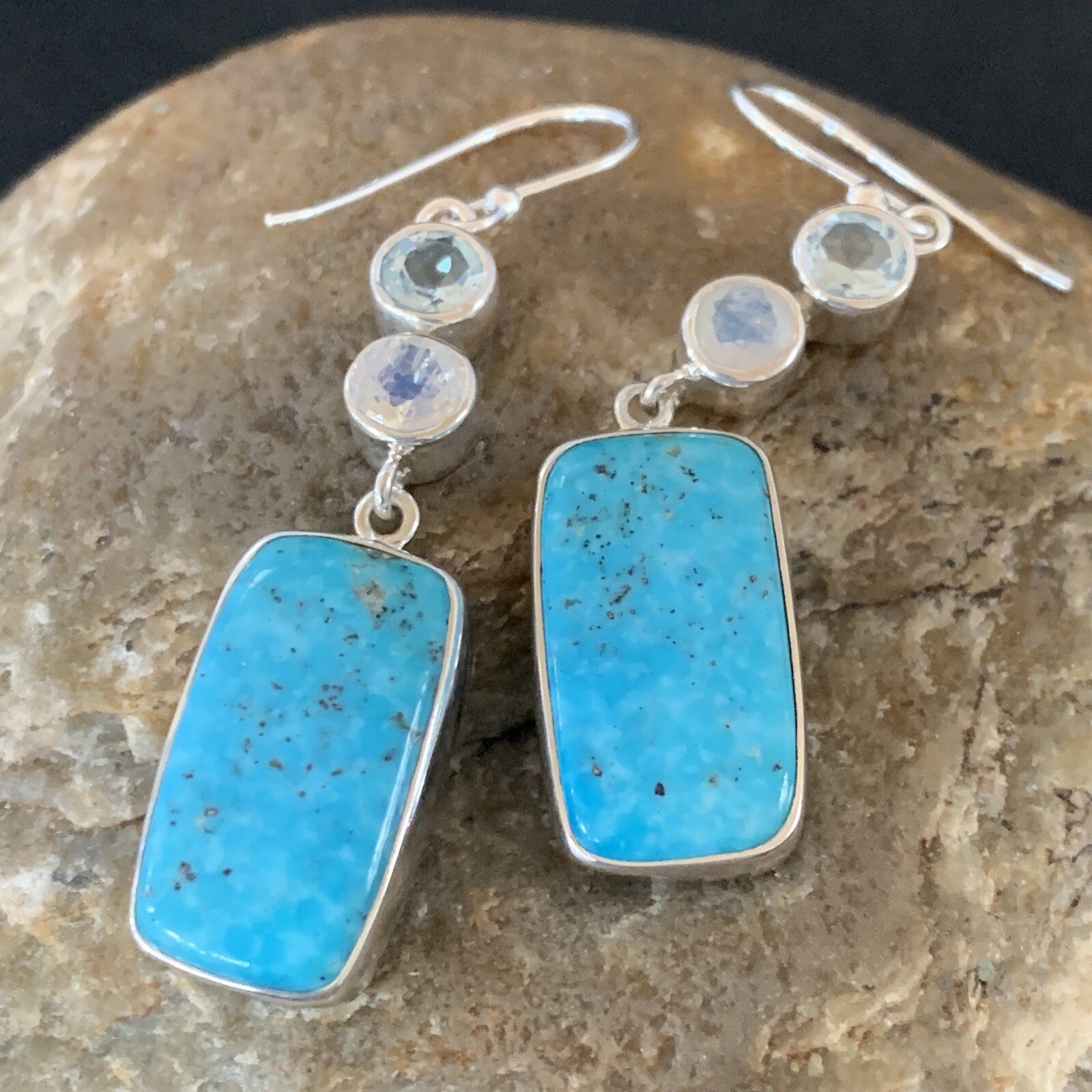 Womens Blue Kingman Turquoise Navajo Sterling Silver Earrings 12036