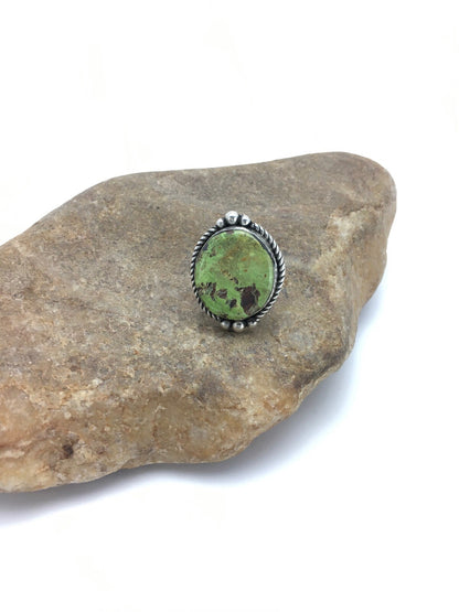 Green Gaspeite Navajo Sterling Silver Ring Size 8.25 02593