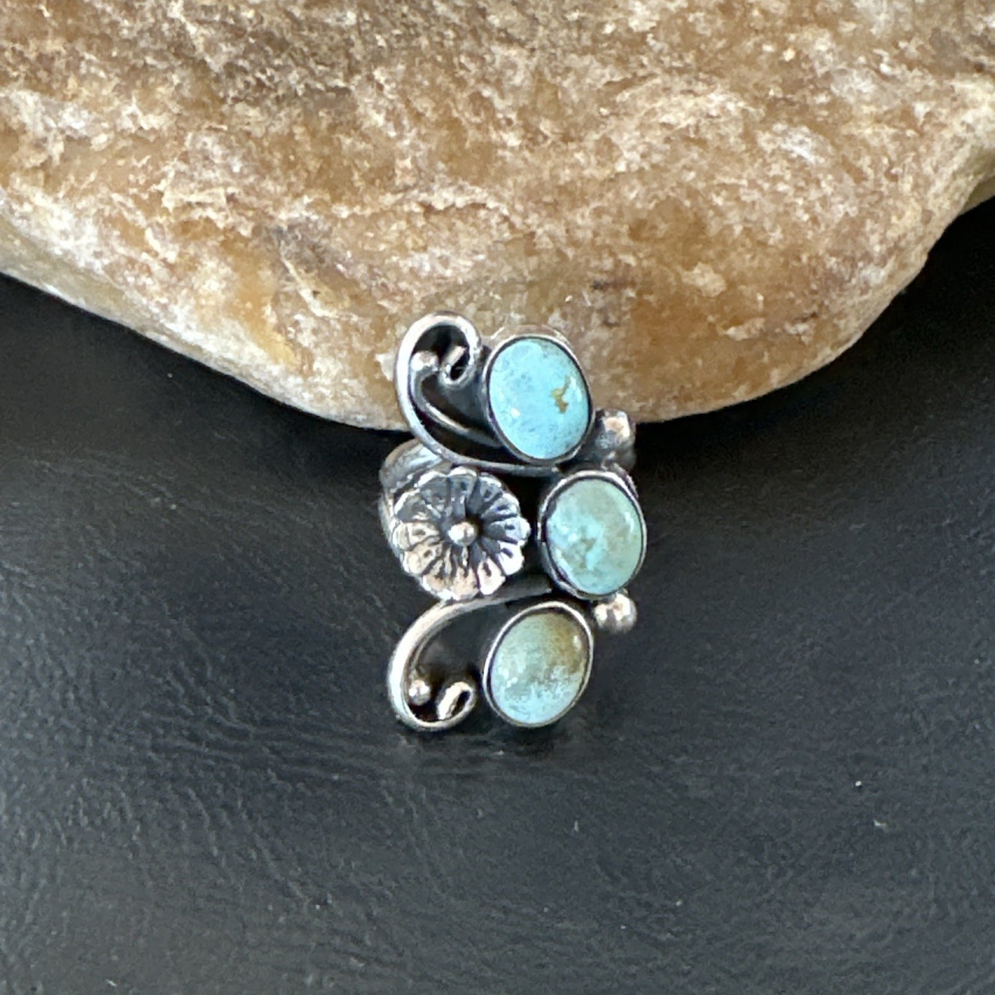 Yazzie Ring Green Turquoise Navajo Sterling Silver Cluster Size 8.5 19213