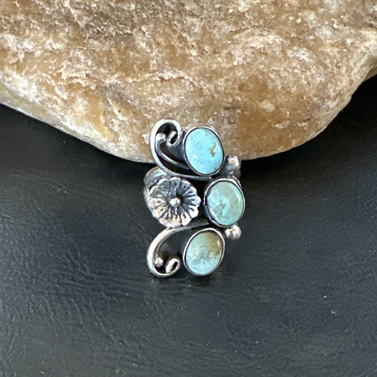 Yazzie Ring Green Turquoise Navajo Sterling Silver Cluster Size 8.5 19213