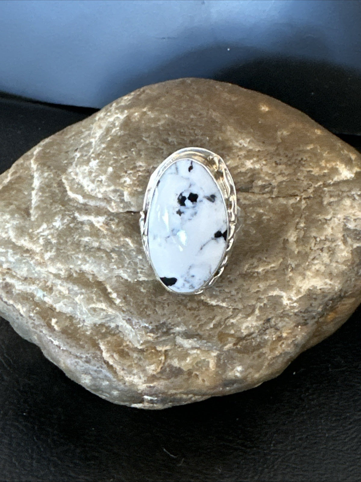 Black White Buffalo Turquoise Navajo Sterling Silver Ring Size 7.5 19805