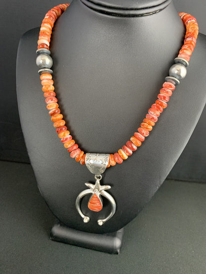 Spiny Oyster Naja Pendant Navajo Sterling Silver Necklace 00236