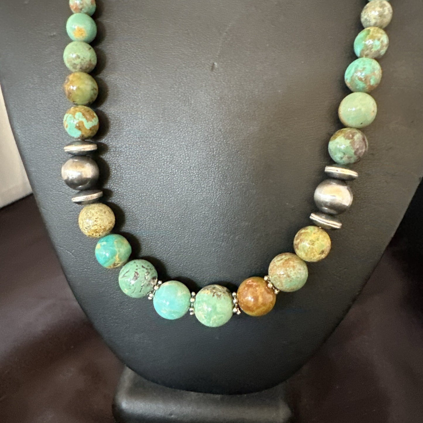 Green Turquoise Graduated Navajo Sterling Silver Necklace 21” 17782
