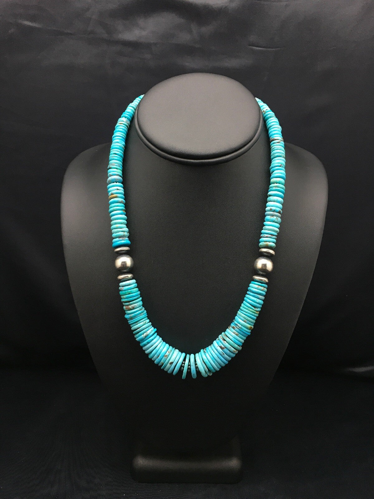 Turquoise Graduated Navajo Sterling Silver Necklace 18" 4046