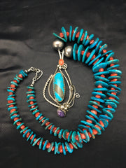 Kingman Turquoise Spiny Oyster Pendant Navajo Necklace | Sterling Silver | Authentic Native American Handmade | 02637