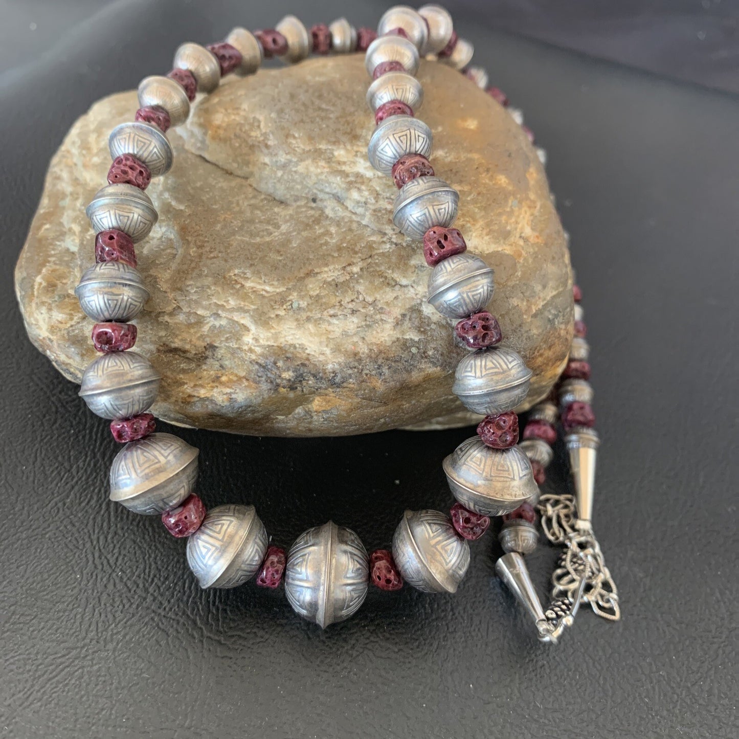 Purple Spiny Oyster Navajo Pearls Sterling Silver Bead Necklace 95507