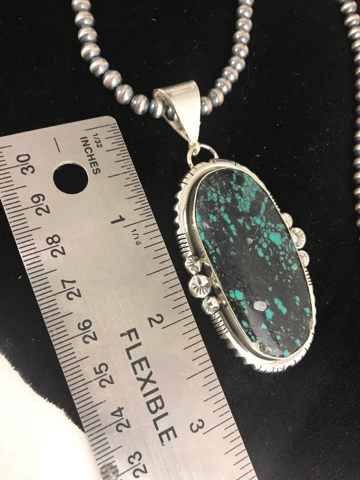 Green SpiderWeb Turquoise Pendant Navajo Pearls Sterling Silver Necklace 1329