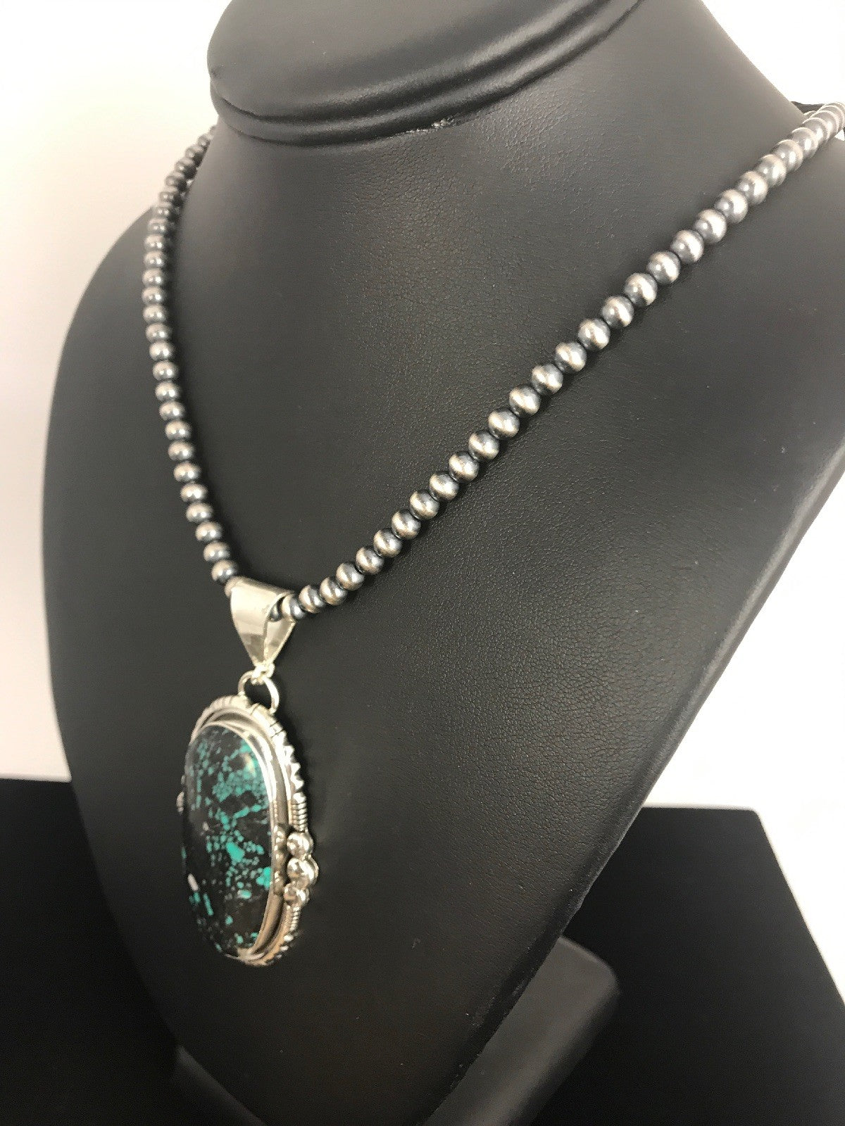 Green SpiderWeb Turquoise Pendant Navajo Pearls Sterling Silver Necklace 1329