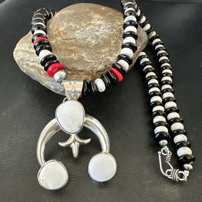 White Buffalo Turquoise Naja Pendant Navajo Sterling Silver Onyx Necklace 17866